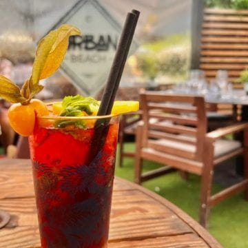 L’Urban Beach, votre restaurant de plage en bord de mer à Saint-Raphael (2023-05-02_1.jpg)