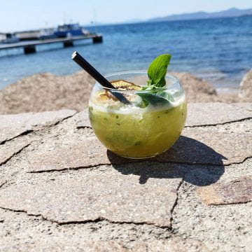 L’Urban Beach, votre restaurant de plage en bord de mer à Saint-Raphael (2023-05-22_1.jpg)