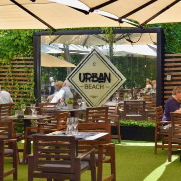 L’Urban Beach, votre restaurant de plage en bord de mer à Saint-Raphael (2025-07-31_1.jpg)