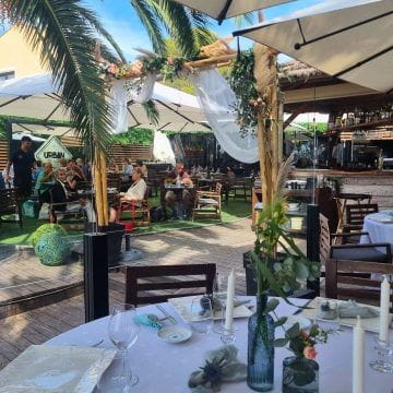 L’Urban Beach, votre restaurant de plage en bord de mer à Saint-Raphael (26)