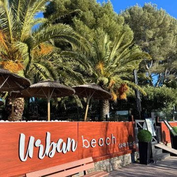 L’Urban Beach, votre restaurant de plage en bord de mer à Saint-Raphael (2026-02-05_1.jpg)